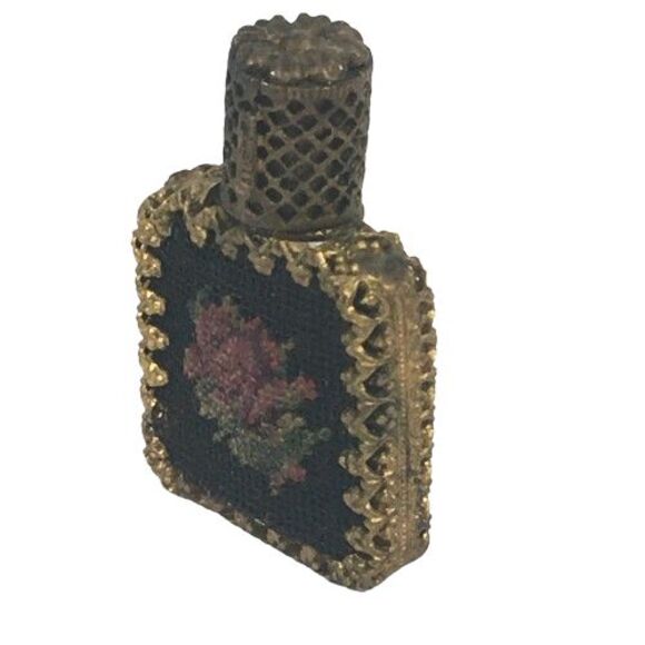 Vtg Austrian Glass Perfume Bottle Petit Point Floral Rose Brass Filigree Ormolu - Picture 3 of 13